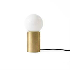MENU Socket Occasional Bordlampe Børstet Messing